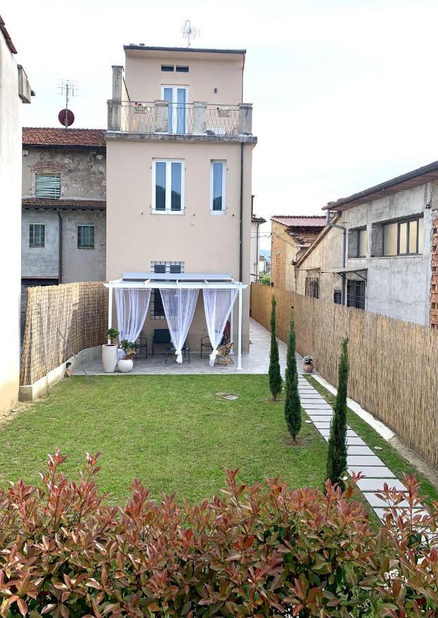 لوكا Piccola Dimora B&B المظهر الخارجي الصورة